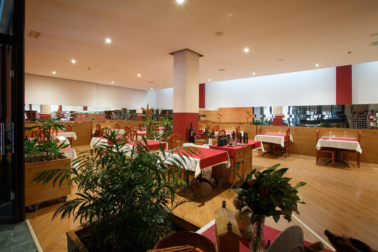Hotel Restaurante Pontinas Lalín المظهر الخارجي الصورة